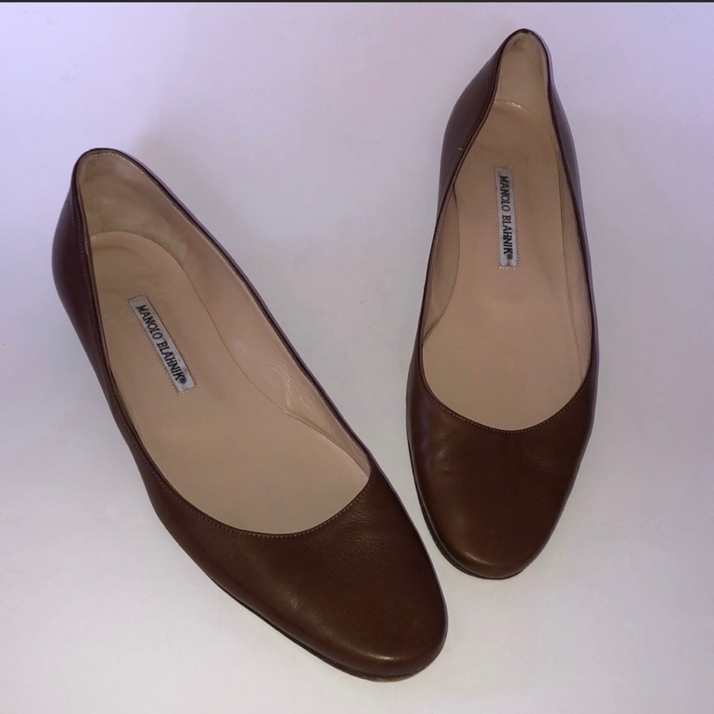 Manolo Blahnik (size 9)